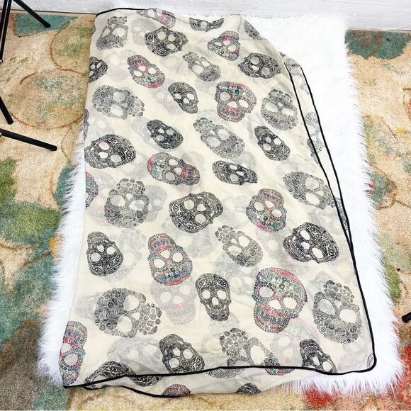 Day of The Dead Skull & Floral Silk Blend Sheer Large Scarf - Picture 2 of 7